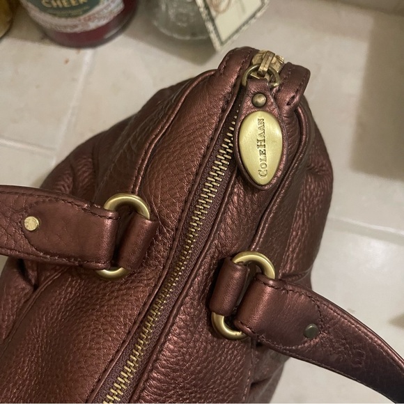 COLE HAAN- bronzed metallic leather purse -EUC - Picture 8 of 10